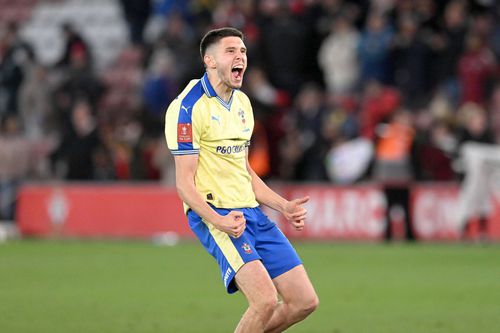 Southampton a ironizat-o pe Arsenal pentru eliminarea din Cupă // FOTO: Imago Images