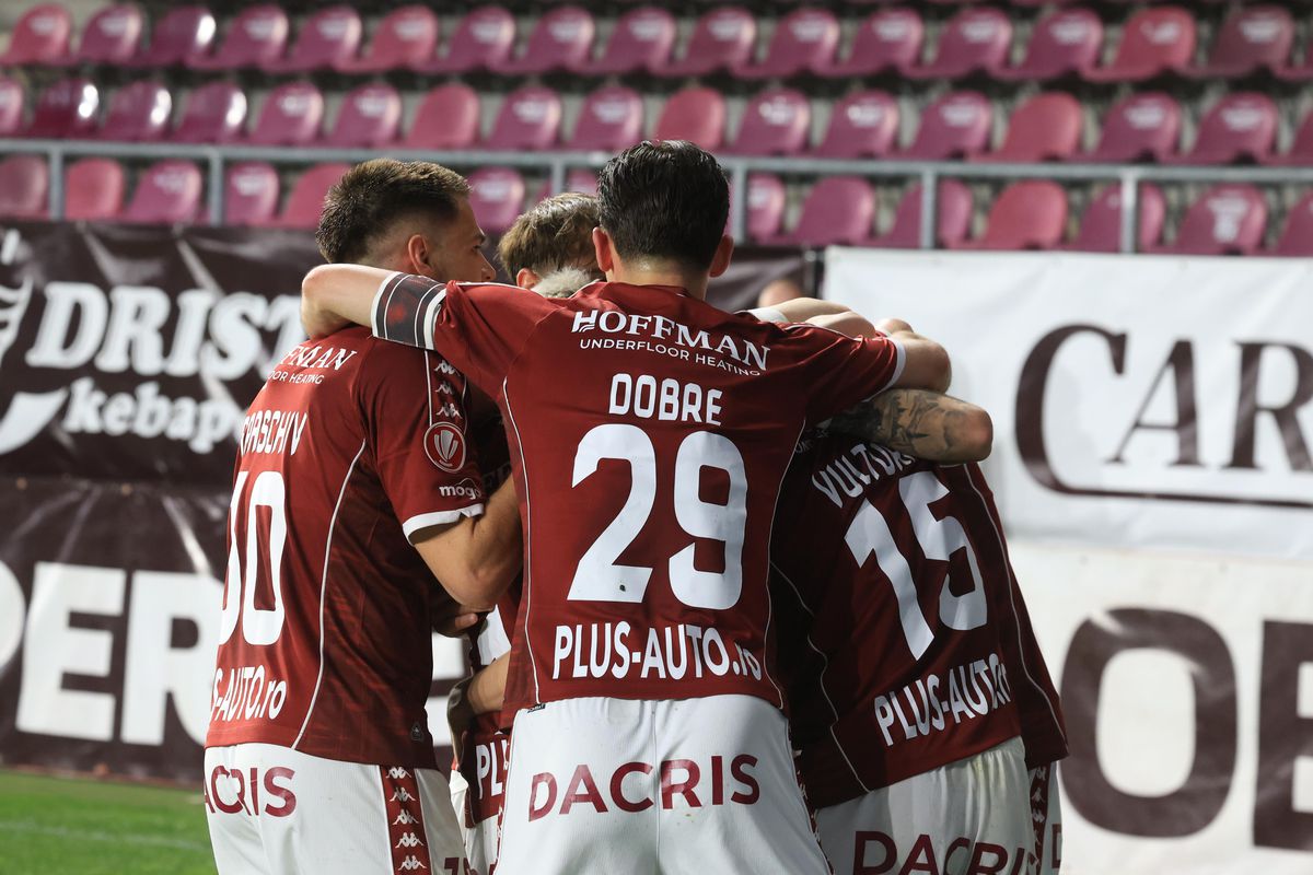 Rapid - U Cluj 1-2 » Plutind spre titlu: Mendy și Stanojev au făcut ce au vrut în Giulești!