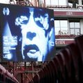 Big Brother pe stadioanele din România, fotomontaj generat cu ajutorul Gemini