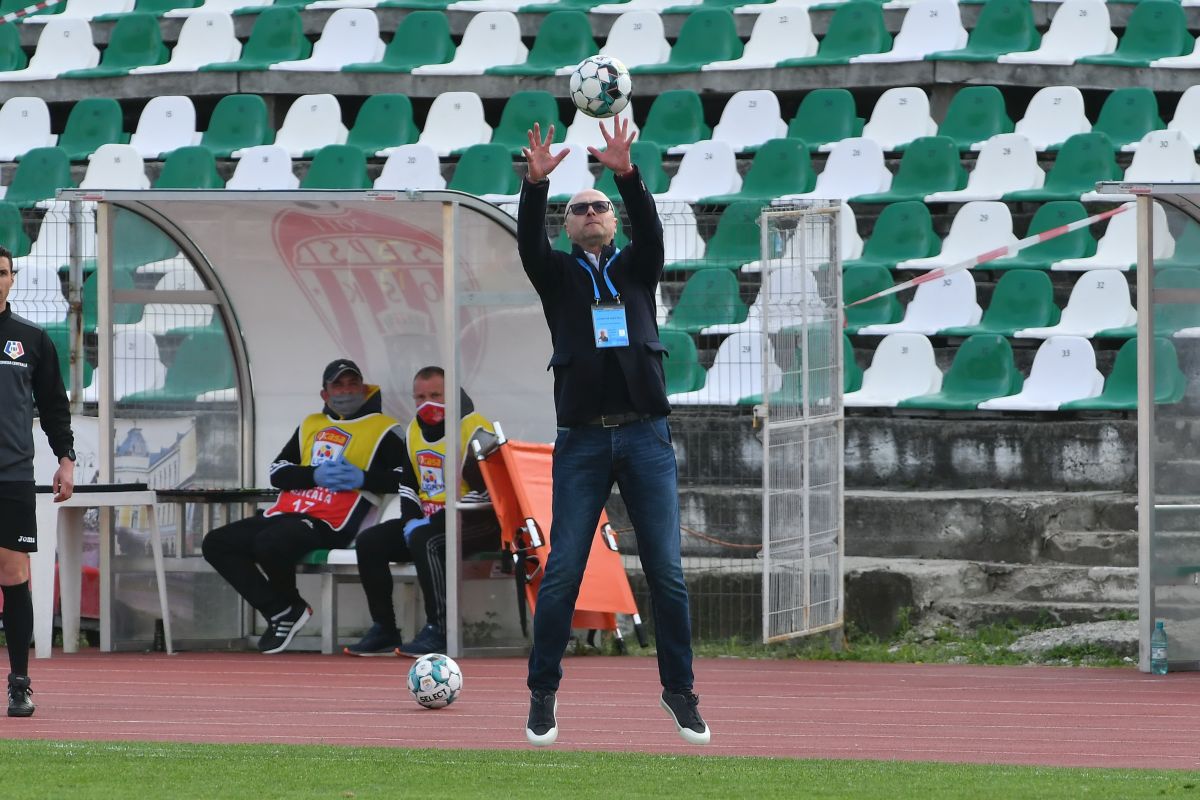 Sepsi - CS Universitatea Craiova 2-0 » Așa e la Craiova! Oltenii își iau gândul de la titlu