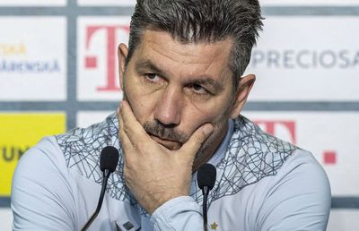 Ouzounidis, misterios după eșecul cu Sepsi: „Evident că știu de ce echipa nu joacă așa cum vreau, dar nu pot spune public!” + Ce spune despre șansele la titlu