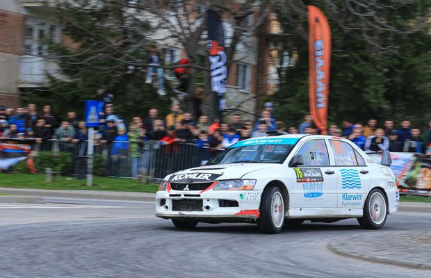 Podium pentru Dragoș Popa – Emilia Olteanu la Raliul Harghitei