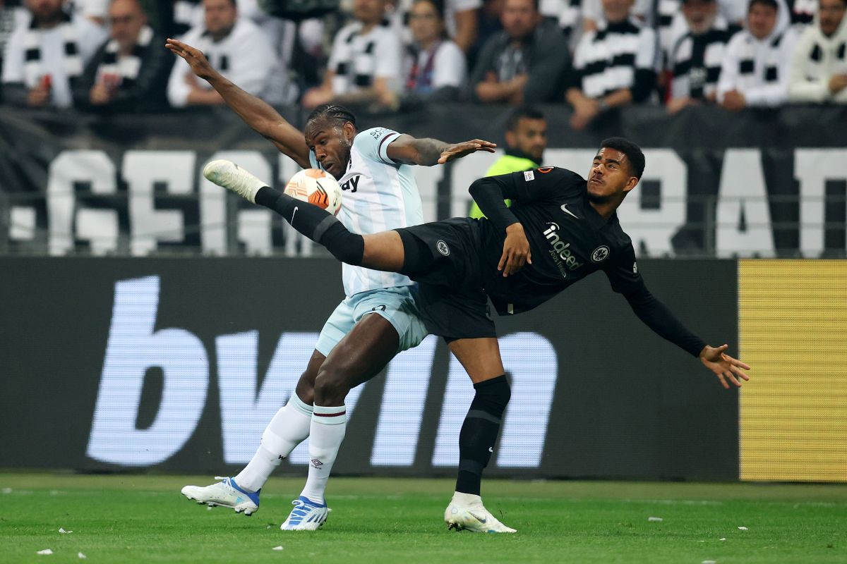 Cunoaștem finala Europa League! Fără Ianis Hagi, Rangers a produs surpriza și e în ultimul act! Finală cu Frankfurt, pe 18 mai + suporterii nemților au sărbătorit pe teren!