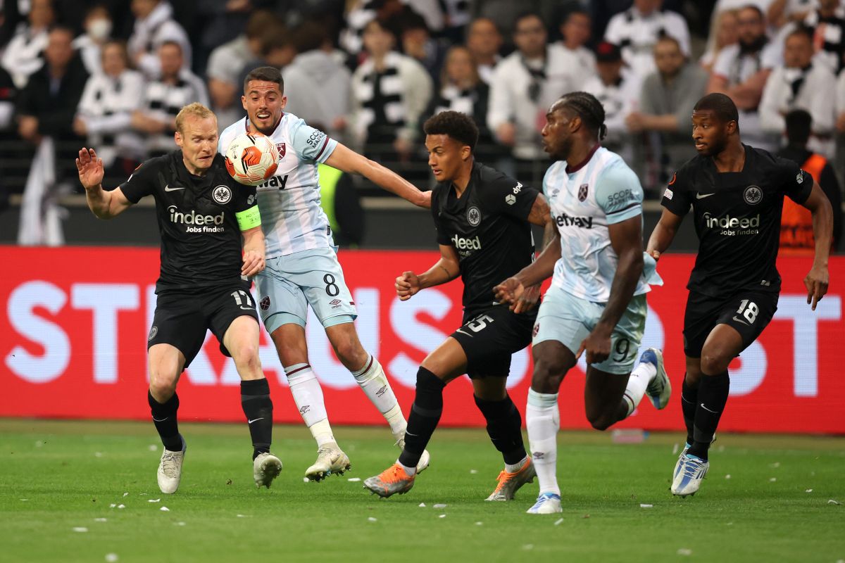 Cunoaștem finala Europa League! Fără Ianis Hagi, Rangers a produs surpriza și e în ultimul act! Finală cu Frankfurt, pe 18 mai + suporterii nemților au sărbătorit pe teren!