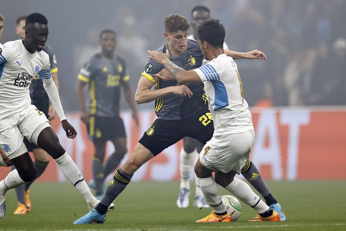 AS Roma și Feyenoord s-au calificat în finala Conference League