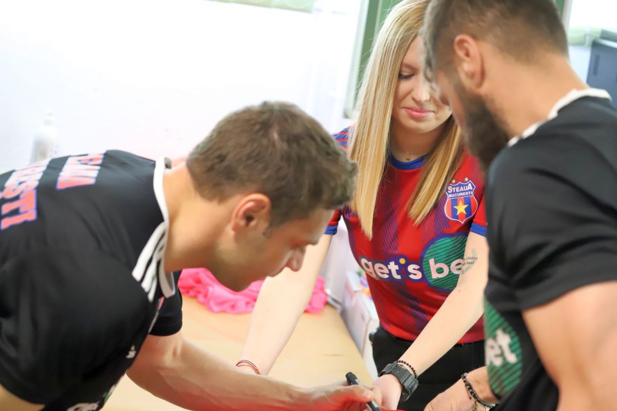 Studenta-ultras care salvează vieți » A sărit din Peluza Sud pentru a-i acorda primul ajutor fotbalistului prăbușit în Ghencea: „Deja îmi pusesem în minte să mă apuc de resuscitare”