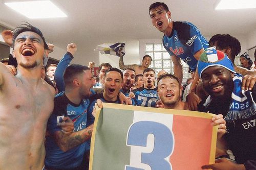 Napoli, din nou campioană după 33 de ani. Foto: Instagram @officialsscnapoli