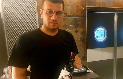 George Țucudean are propria cramă la Arad » Cât costă o sticlă de vin + Ce altă superafacere deține