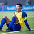 Cristiano Ronaldo (38 de ani) nu s-ar fi acomodat deloc la Al-Nassr și ar renunța la salariul astronomic de 200 de milioane de euro ca să se întoarcă în Europa. Portughezul păstrează o altă aparență în spațiul public.