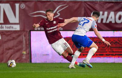 Delegare cu dedicație anti-Hagi? Farul - Rapid va fi arbitrat de „centralul” care a produs un scandal uriaș în Giulești și despre care Balaj a spus: „Are spatele asigurat”