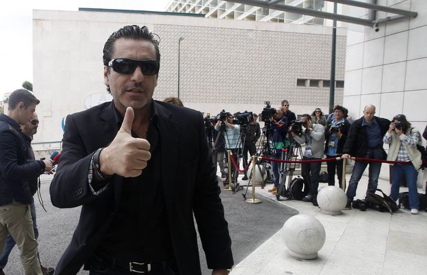 În 1987 termina în fața lui Hagi în cursa pentru Balonul de Aur, acum e agent imobiliar » Și-a schimbat și look-ul: „Samuraiul a plecat în vacanță!”