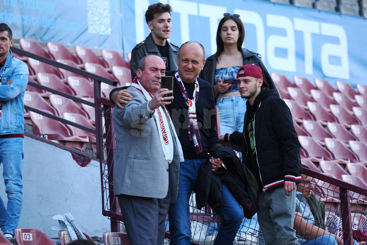 Lui Șucu i-a revenit zâmbetul » Cu cine a apărut în Gruia, înainte de CFR Cluj - Rapid
