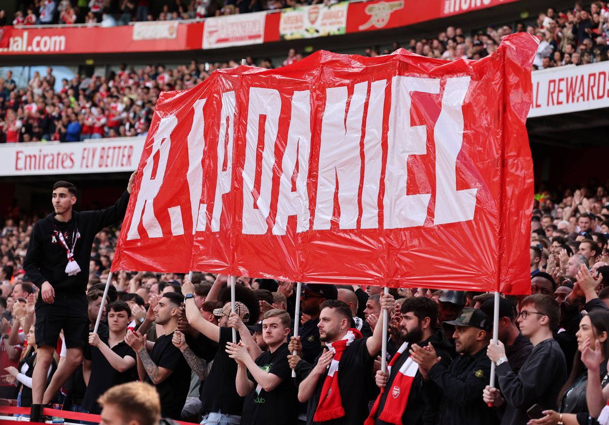 Moment de reculegere în memoria lui Daniel, la Arsenal - Bournemouth
