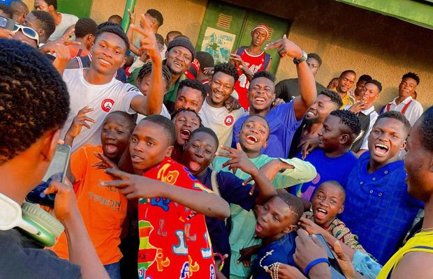 Povestea impresionantă a africanului din Liga 1: „Am crescut într-un ghetou, printre băieți răi, droguri și violențe” » Cum a luptat cu dificultățile din România: „Asta e mentalitatea mea!”