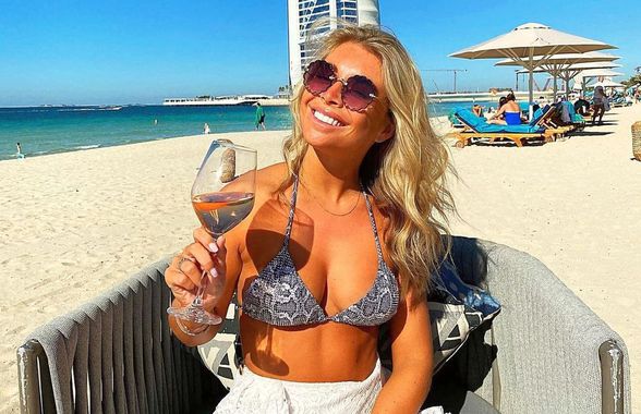 Țeapă cu iubita! Un fotbalist celebru de la Manchester United sau Napoli riscă să piardă milioane din avere, dintr-un motiv neașteptat