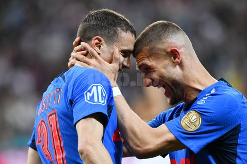 Cisotti și Bîrligea în FCSB - Dinamo, cadre surprinse de fotoreporterii Cristi Preda & Ionuț Iordache