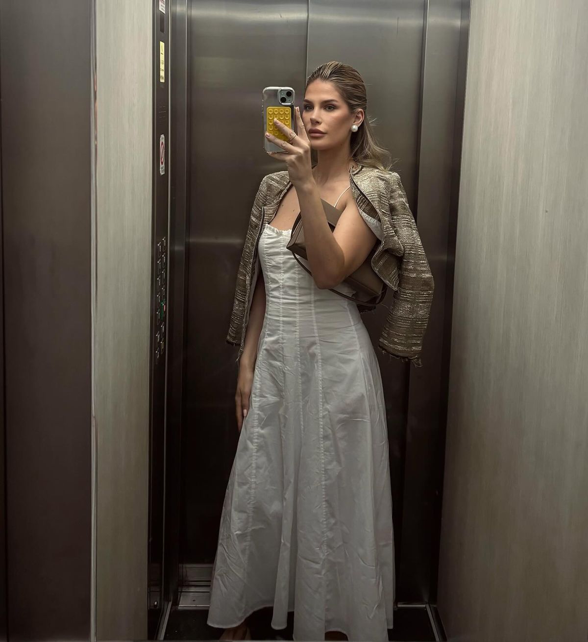 Fotbalistul care a investit în agricultură și-a schimbat religia pentru o frumoasă tânără din Serbia: a trecut la islam pentru Ajla