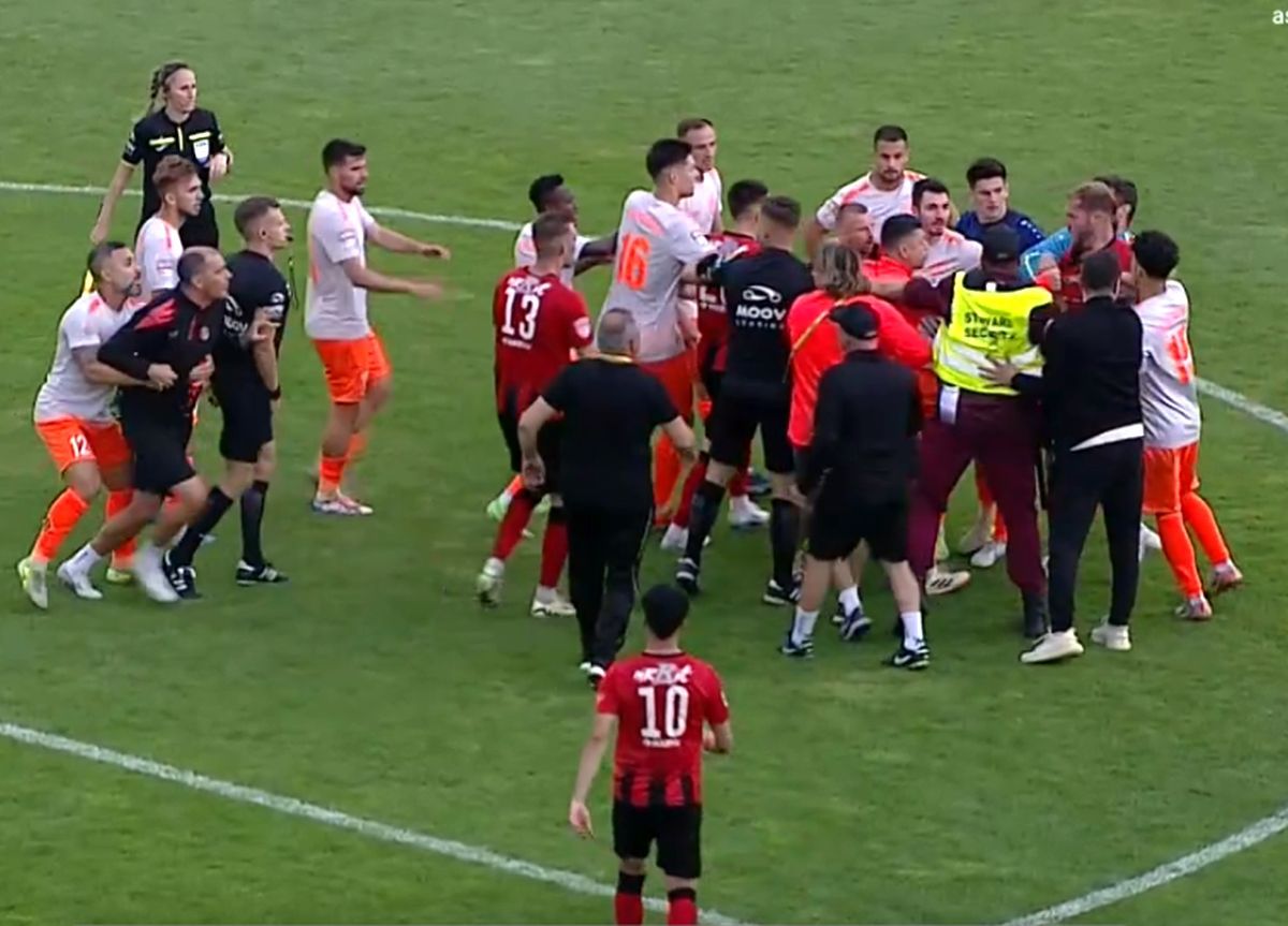 Scandal în final la Csikszereda - Metaloglobus