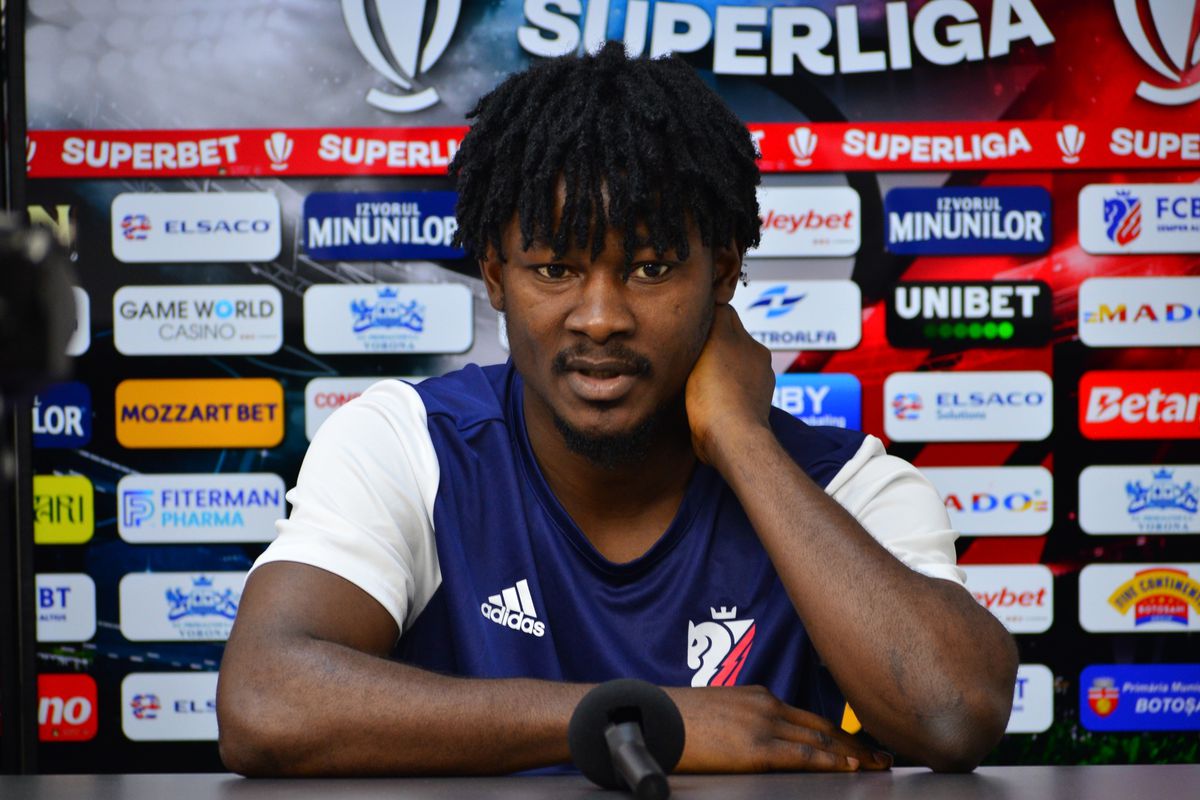 Adams Friday imagini carieră familie