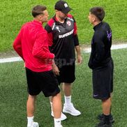 Alexandru Musi, la șuetă cu dinamoviștii, înaintea derby-ului de pe Arena Națională / FOTO: Andrei Crăițoiu (GSP.ro)