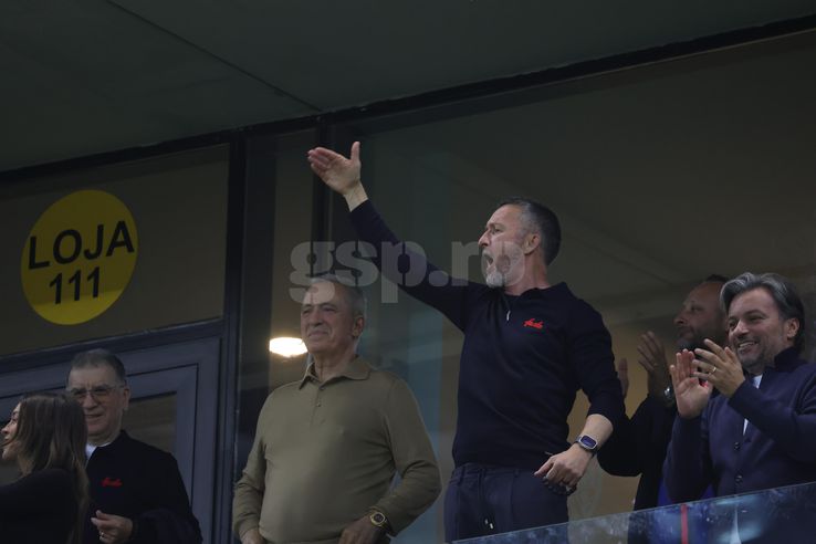 Mihai Stoica în timpul meciului FCSB - Dinamo 3-1, de pe Arena Națională. Foto: GSP.RO