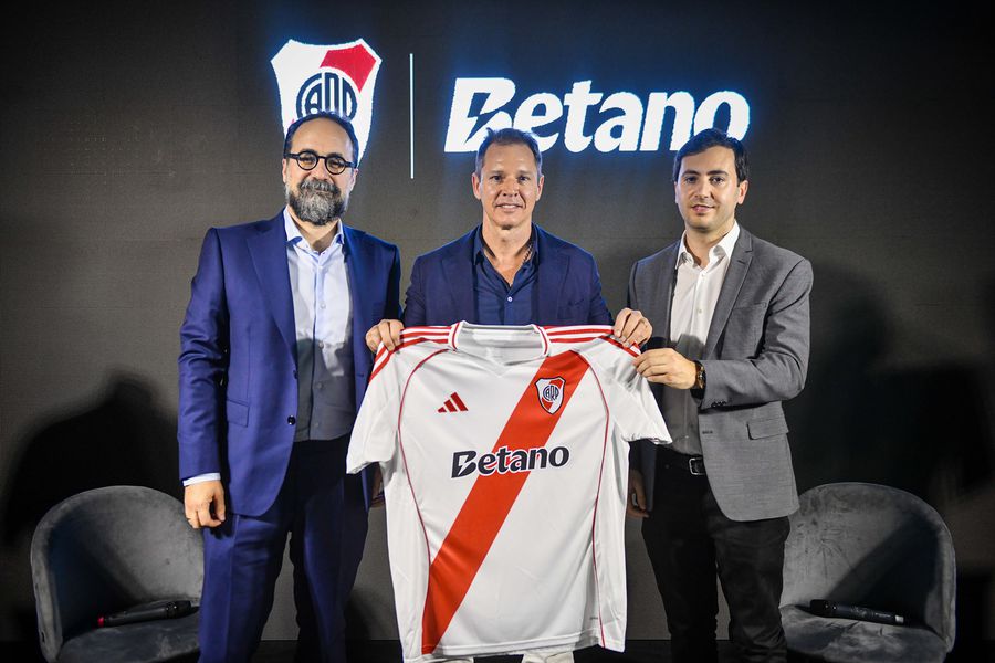 Betano devine partener principal al Club Atlético River Plate într-un acord pe termen lung