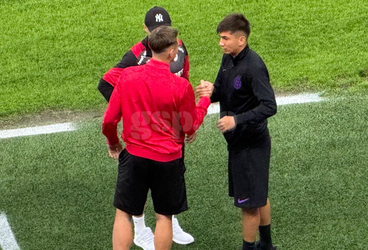 Alexandru Musi, la șuetă cu dinamoviștii, înaintea derby-ului de pe Arena Națională