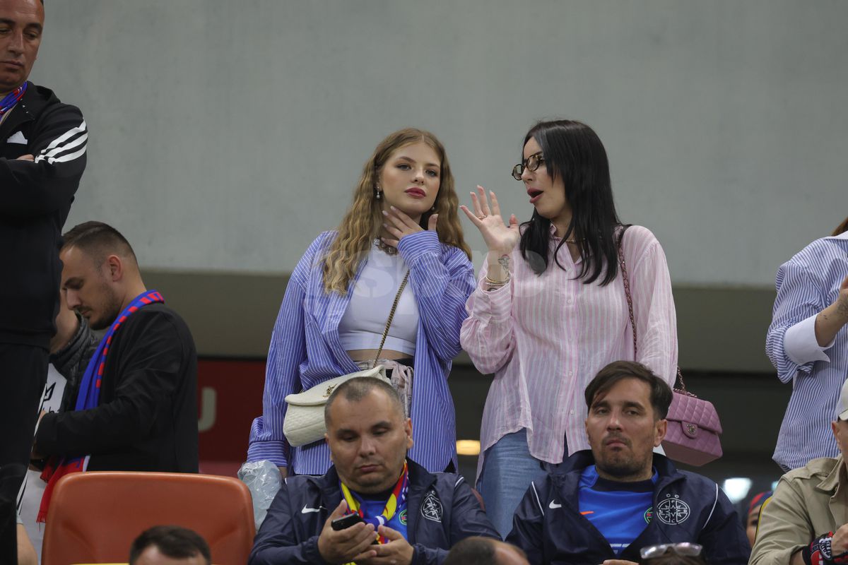 Love is in the air » Antonia și Daniel Bîrligea, momente tandre la finalul meciului FCSB - Dinamo
