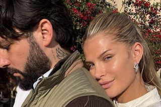 Fotbalistul care a investit în agricultură și-a schimbat religia pentru o frumoasă tânără din Serbia: a trecut la islam pentru Ajla