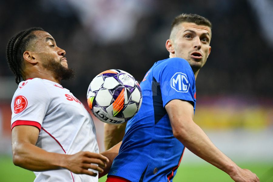 Florin Tănase în FCSB - Dinamo, cadre surprinse de fotoreporterii Cristi Preda & Ionuț Iordache Florin Tănase a recunoscut că negociază plecarea de la FCSB: „Sunt discuții. Vedem atunci”