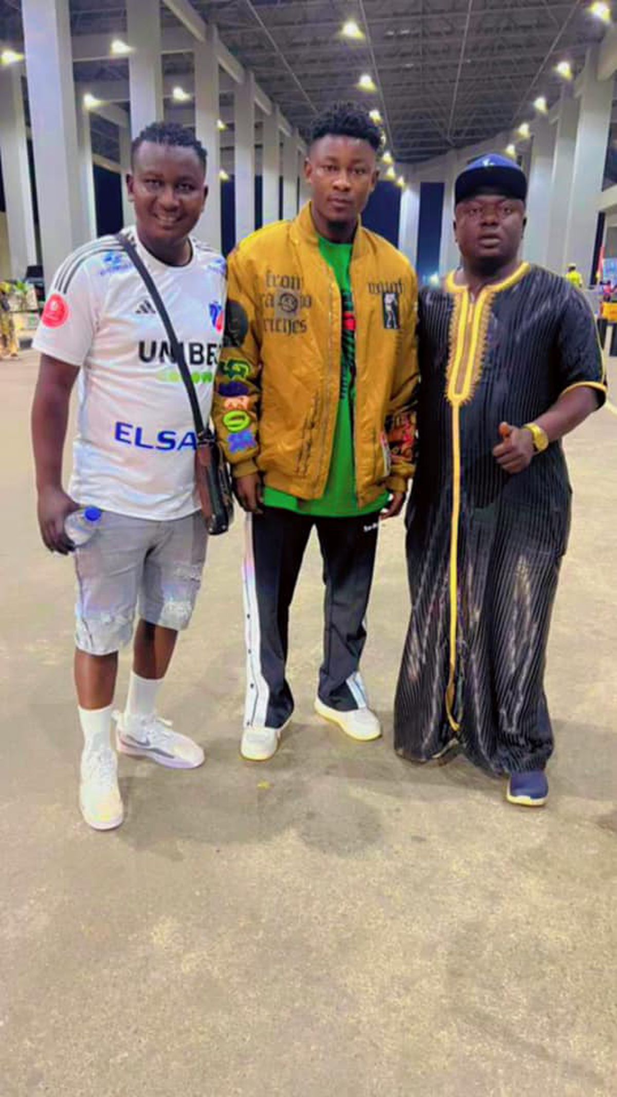 Adams Friday imagini carieră familie