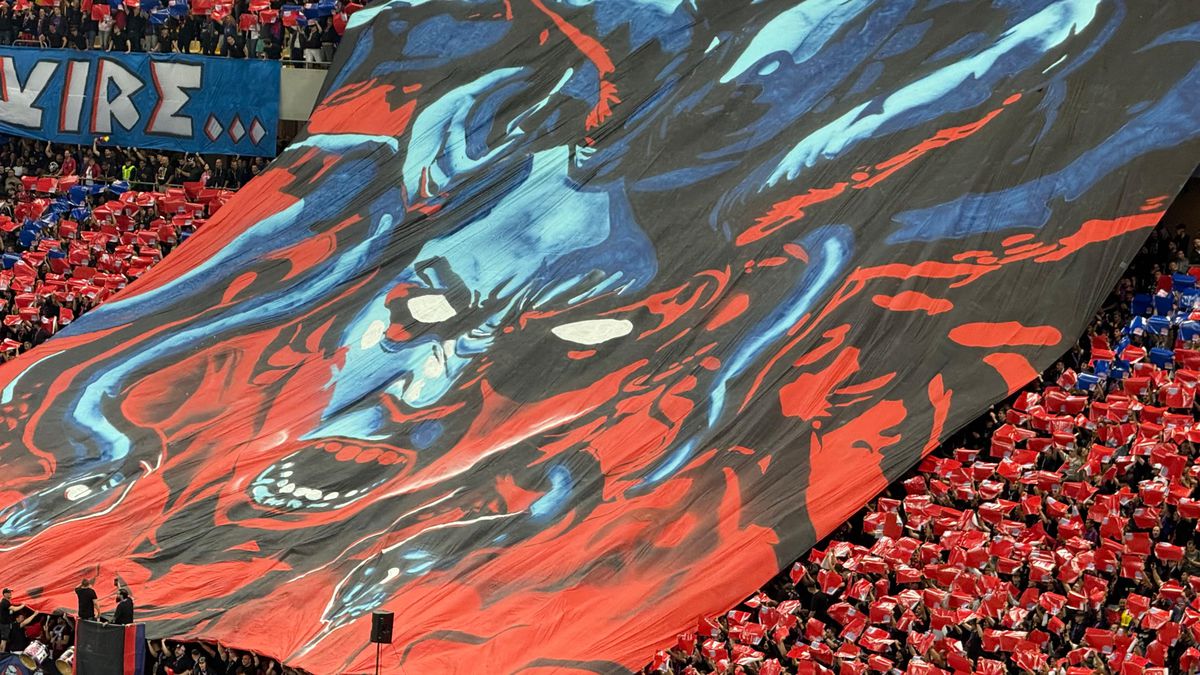 Scenografii în FCSB - Dinamo