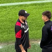 Alexandru Musi, la șuetă cu dinamoviștii, înaintea derby-ului de pe Arena Națională / FOTO: Andrei Crăițoiu (GSP.ro)