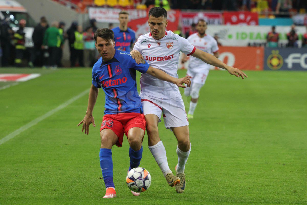 „Mă surprinde!” » Antrenorul străin dat pe spate de fotbalistul în vogă de la FCSB: „Greu să-l scoți de acolo”