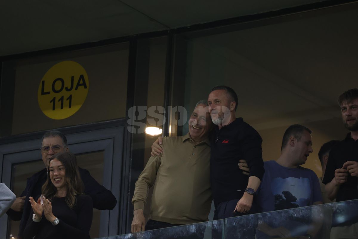 MM Stoica s-a luat de Caparco și Balaj după victoria cu Dinamo: „Așa e când te faci că muncești pe la emisiuni, dar stai acasă să mănânci ouă când echipa ta joacă meci de titlu”