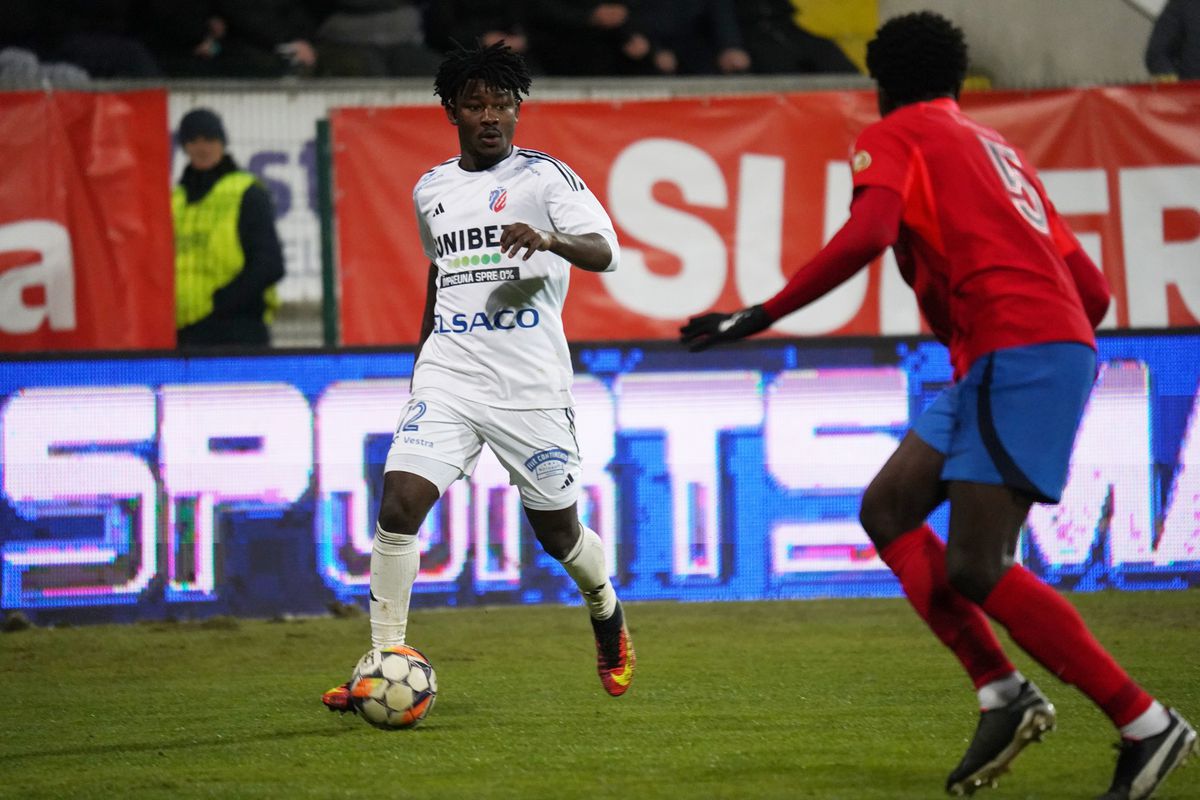 Adams Friday imagini carieră familie