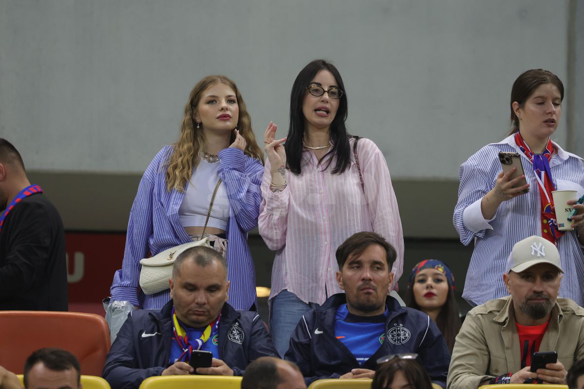 Love is in the air » Antonia și Daniel Bîrligea, momente tandre la finalul meciului FCSB - Dinamo