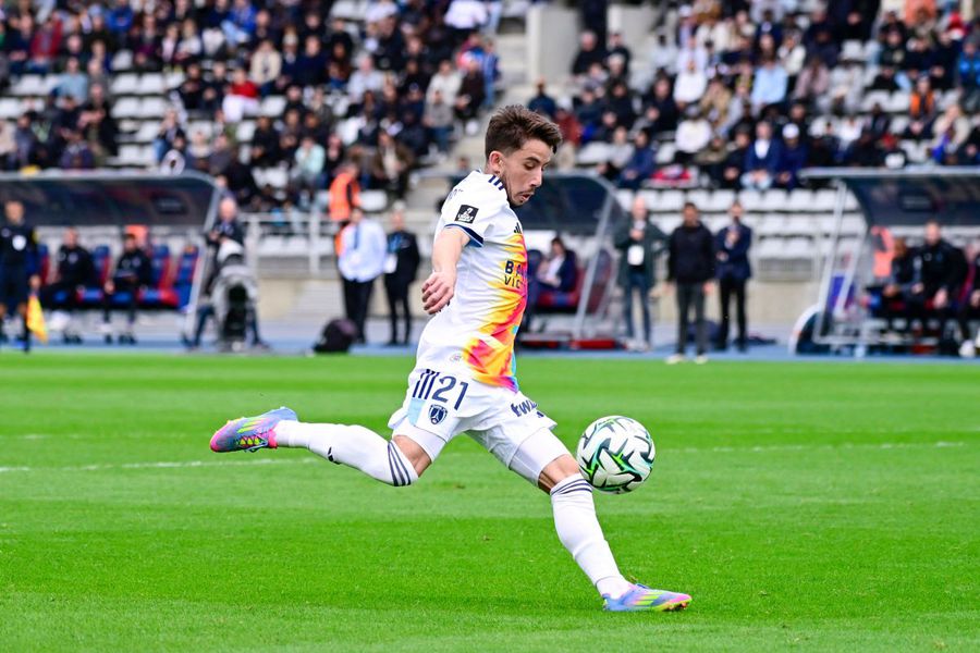 Ici, c'est Paris, aussi! » A doua cea mai bogată familie din lume revine în Ligue 1! Rivala PSG are stadionul la nici 50 de metri distanță