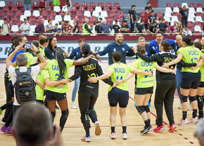 Corona Brașov, surpriza campionatului » E aproape să se claseze pe locul 2 în „Liga Florilor” și va juca în Liga Campionilor