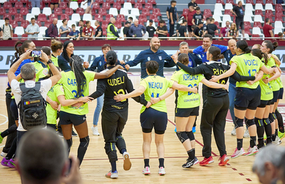 Corona Brașov, surpriza campionatului » E aproape să se claseze pe locul 2 în „Liga Florilor” și va juca în Liga Campionilor