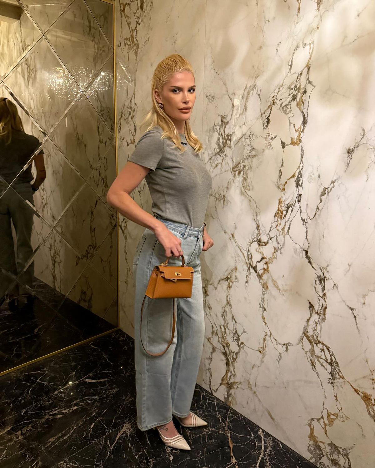 Fotbalistul care a investit în agricultură și-a schimbat religia pentru o frumoasă tânără din Serbia: a trecut la islam pentru Ajla