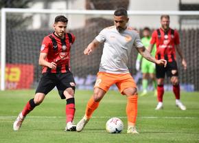 Csikszereda - Metaloglobus 2-3 » Bucureștenii câștigă și dau peste cap calculele la promovare. Spirite încinse: i-a băgat mâna în gât!