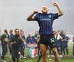 Federico Dimarco la sărbătorirea titlului cu numărului 21 cucerit de Inter. Foto: Getty Images