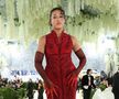 Lindsey Vonn, strălucitoare la Met Gala. Venus Williams, cu trofeul la gât. Dar nimeni nu era pregătit pentru costumația lui Osaka!