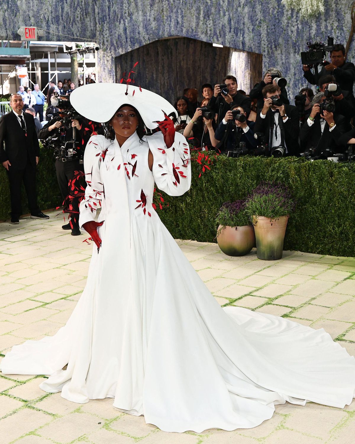 Lindsey Vonn, strălucitoare la Met Gala. Venus Williams, cu trofeul la gât. Dar nimeni nu era pregătit pentru costumația lui Osaka!