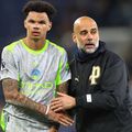 Pep Guardiola, siderat. În 13 minute, după pauză, Manchester City a primit 3 goluri / Foto: Imago
