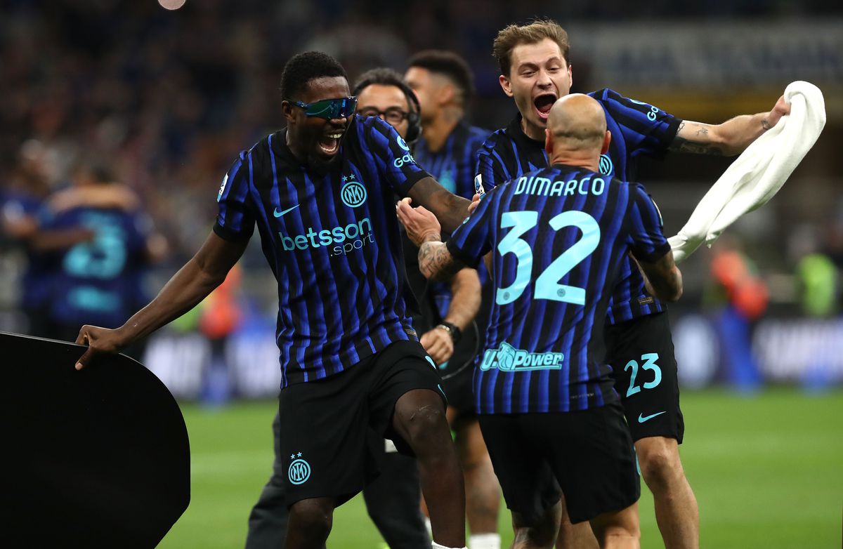 Tatăl vedetei lui Chivu la Inter e vânzător de fructe și are o relație aparte cu fiul lui: „La noi e lege!”