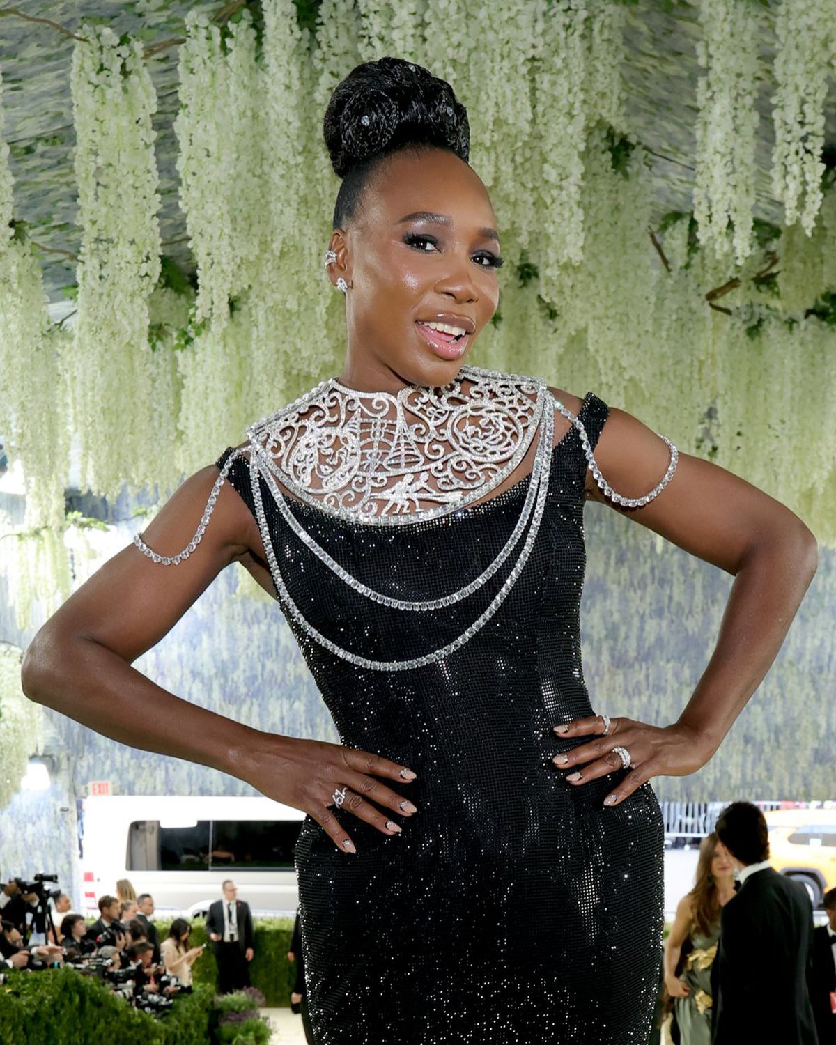 Lindsey Vonn, strălucitoare la Met Gala. Venus Williams, cu trofeul la gât. Dar nimeni nu era pregătit pentru costumația lui Osaka!