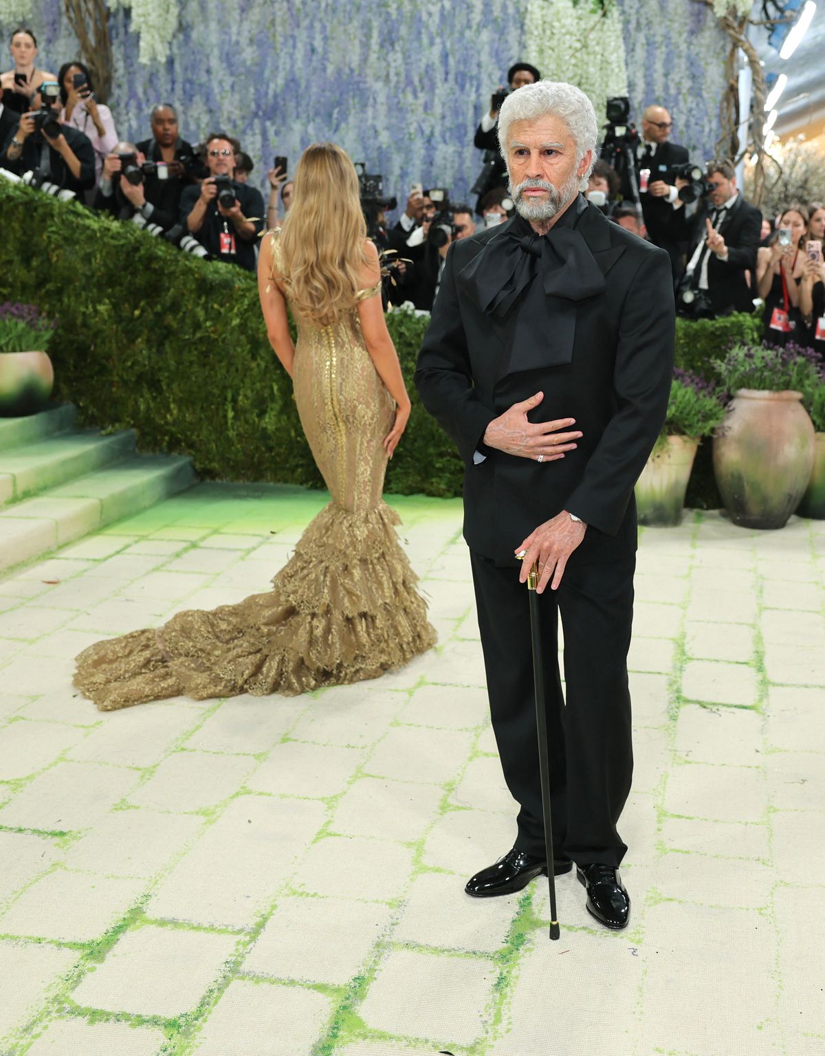 Lindsey Vonn, strălucitoare la Met Gala. Venus Williams, cu trofeul la gât. Dar nimeni nu era pregătit pentru costumația lui Osaka!