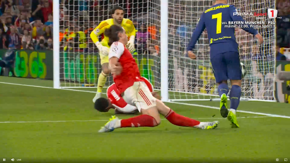 Penalty nedat Arsenal - Atletico
